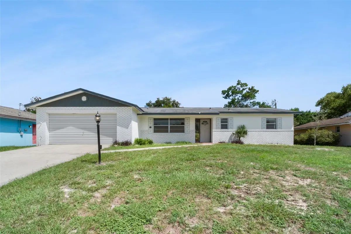 1679 E Apache Circle, Deltona, FL 32725 - #1