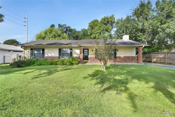 1620 5th Avenue, DELAND, FL 32724