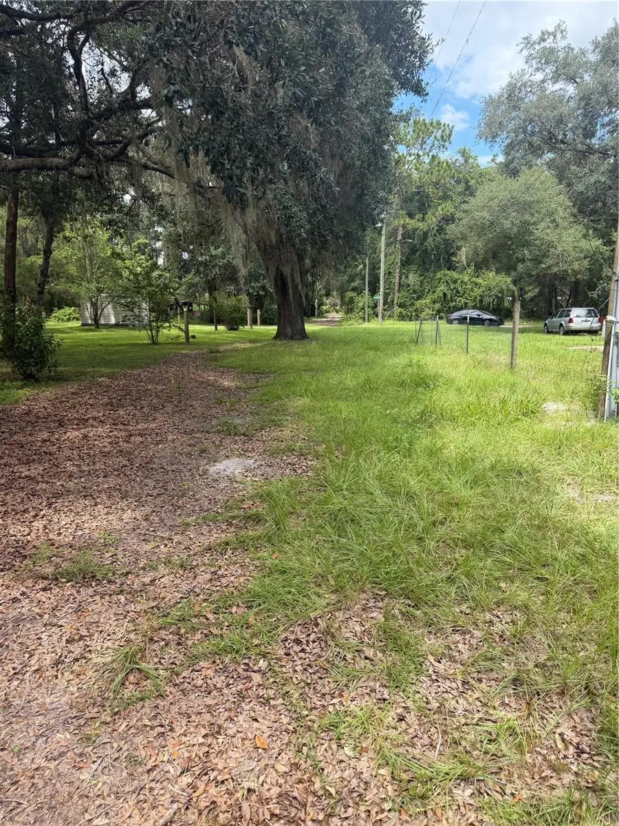 204 Johntry Road, Hawthorne, FL 32640 - #2