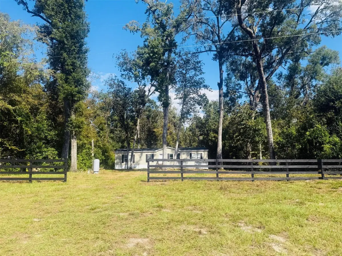 843 SW Central Terrace, Fort White, FL 32038 - Image #1