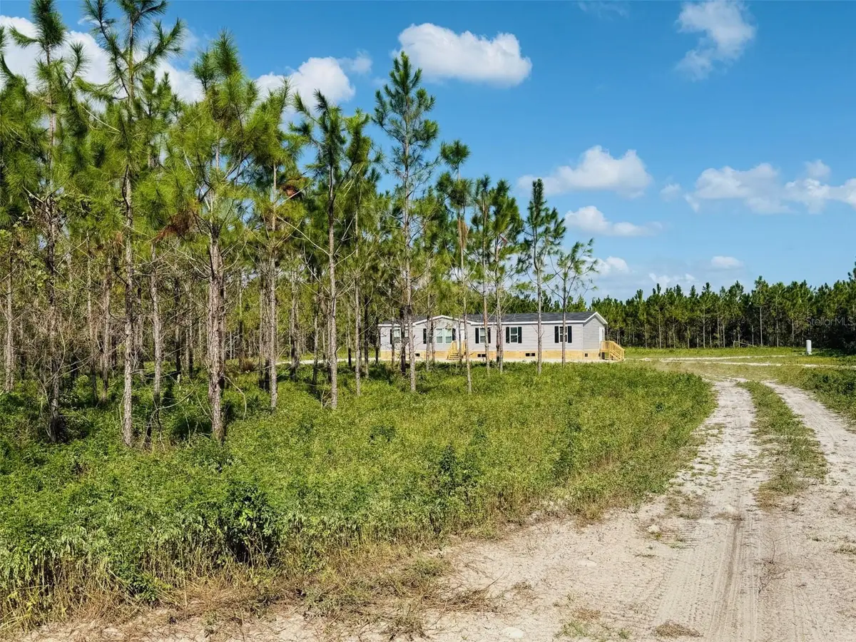 7670 207th Road, Live Oak, FL 32060 - Image #1