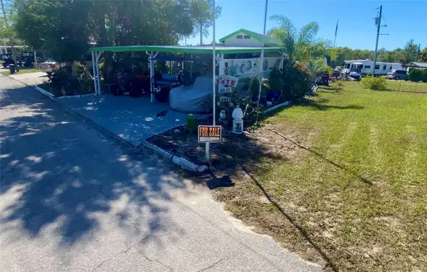 9475 Gray Fox Drive, WEEKI WACHEE, FL 34613