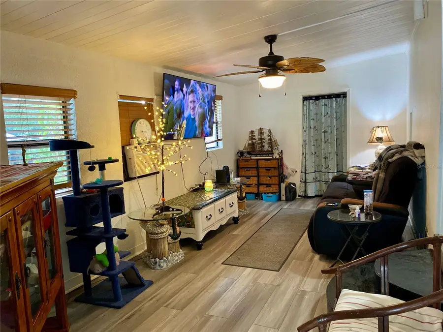 9475 Gray Fox Drive, Weeki Wachee, FL 34613 - Image #3