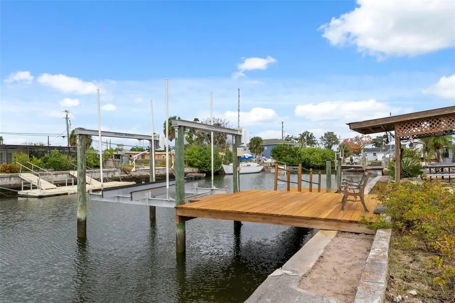 6719 Albatross Lane, Hudson, FL 34667 - Image #2