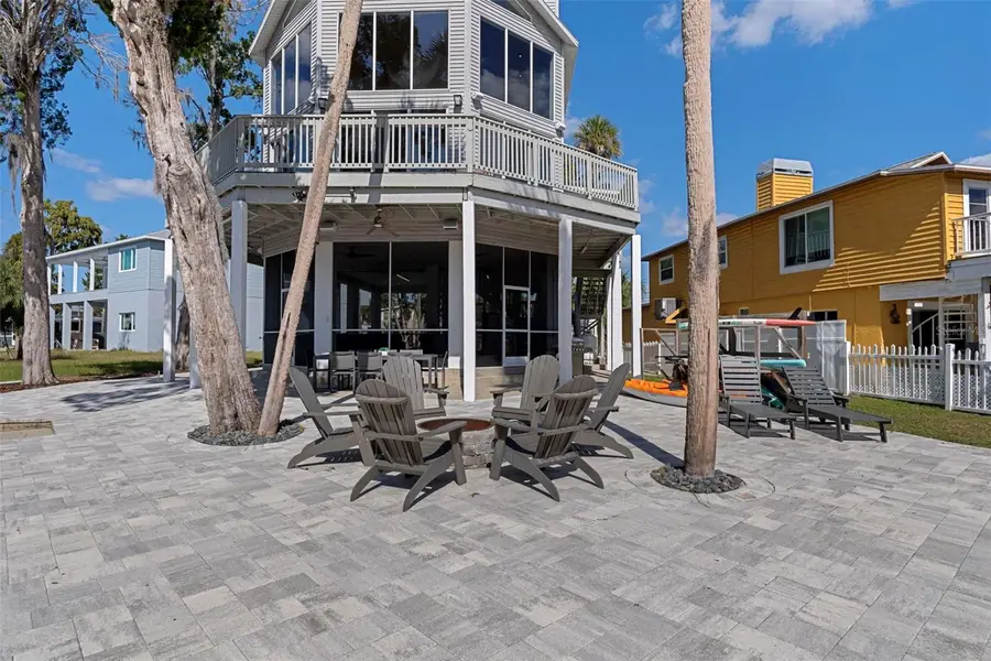 5272 Tropical Point, Weeki Wachee, FL 34607 - Image #2