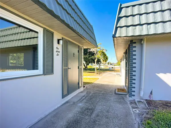 1811 Bedford Lane #166, SUN CITY CENTER, FL 33573