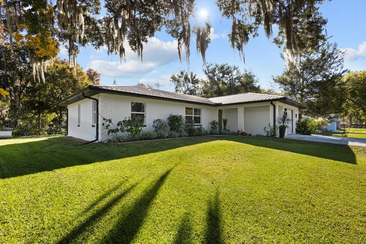157 Palm Street, Inglis, FL 34449 - Image #1