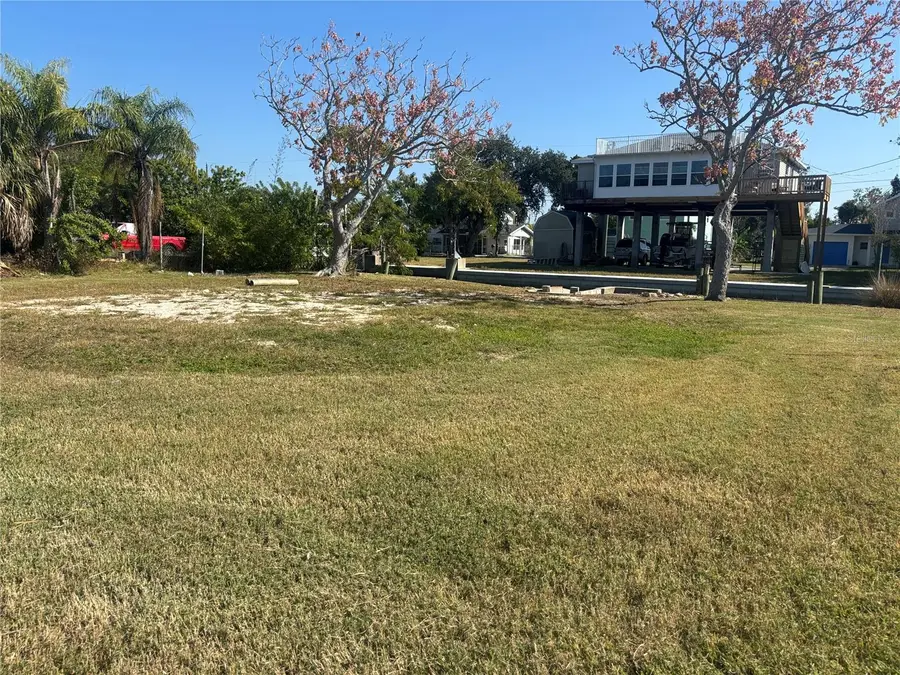 14206 Hendry Court, Hudson, FL 34667 - Image #2