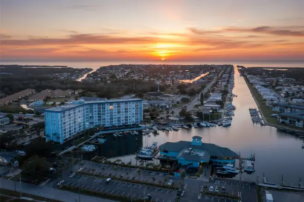 4939 Floramar Terrace #312, NEW PORT RICHEY, FL 34652