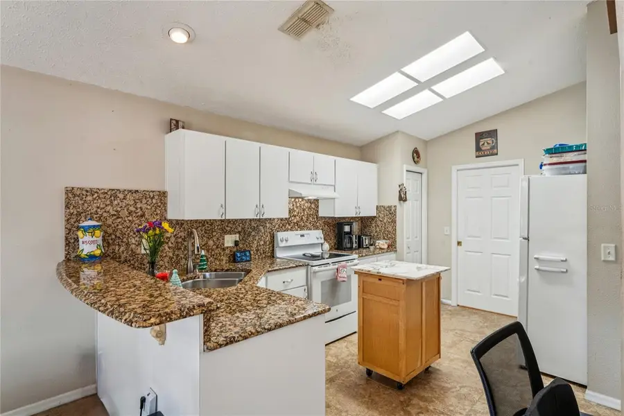 7818 Fashion Loop, New Port Richey, FL 34654 - Image #3