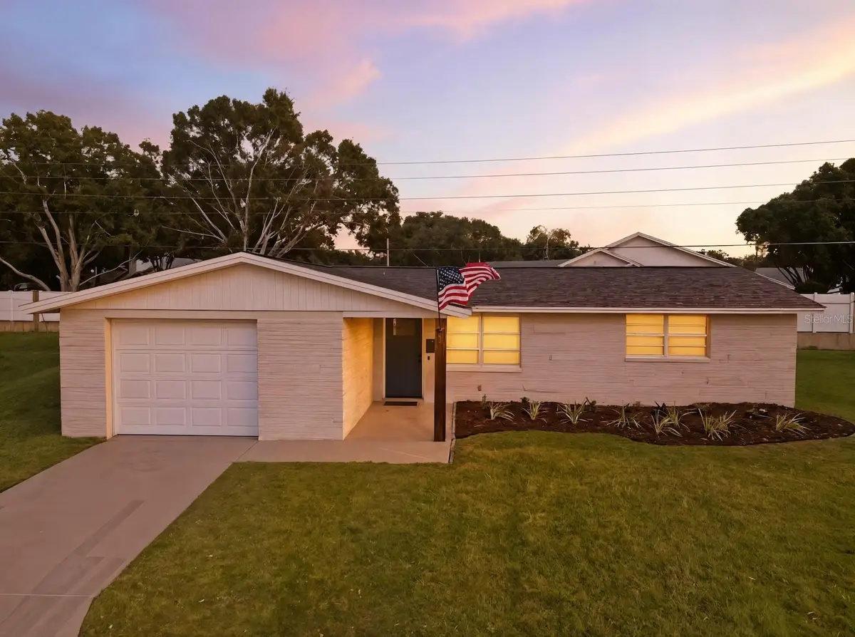 2721 Flint Isle Place, Holiday, FL 34691 - Image #1