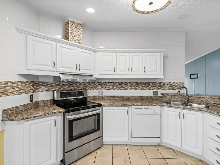 9895 Scepter Avenue, Brooksville, FL 34613 - Image #2