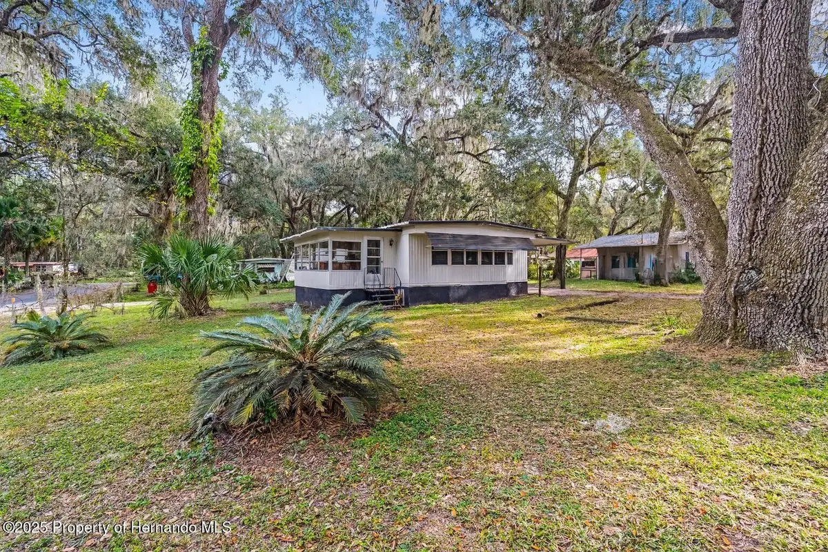 3617 Cr 406, Lake Panasoffkee, FL 33538 - Image #1