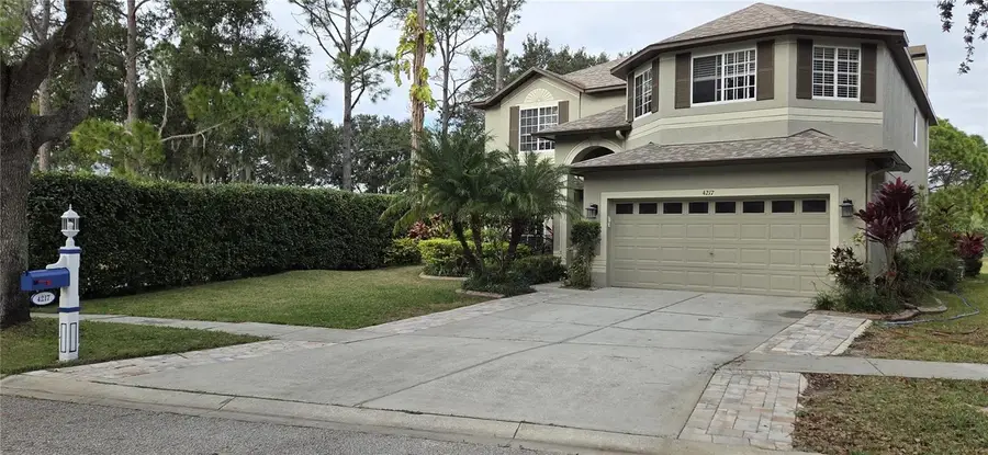 4217 Fishermans Lake Drive, Lutz, FL 33558 - Image #2