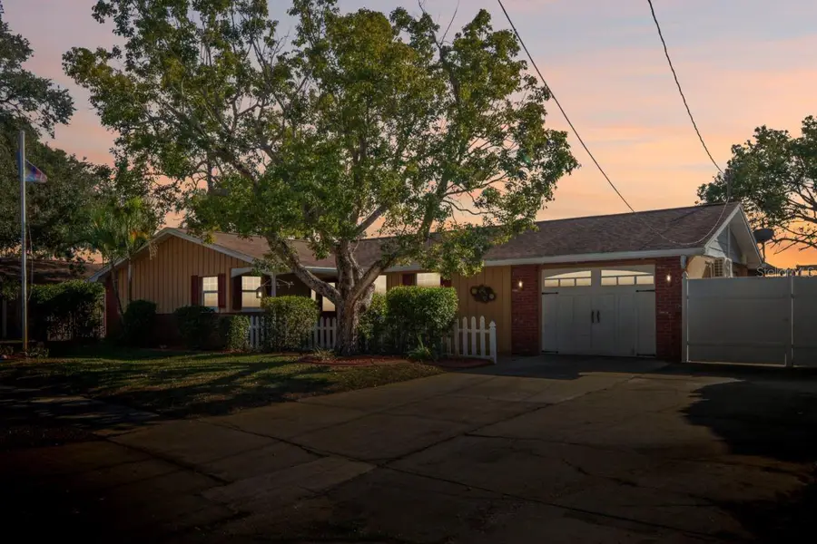 5820 Melaleuca Drive, Holiday, FL 34690 - Image #2