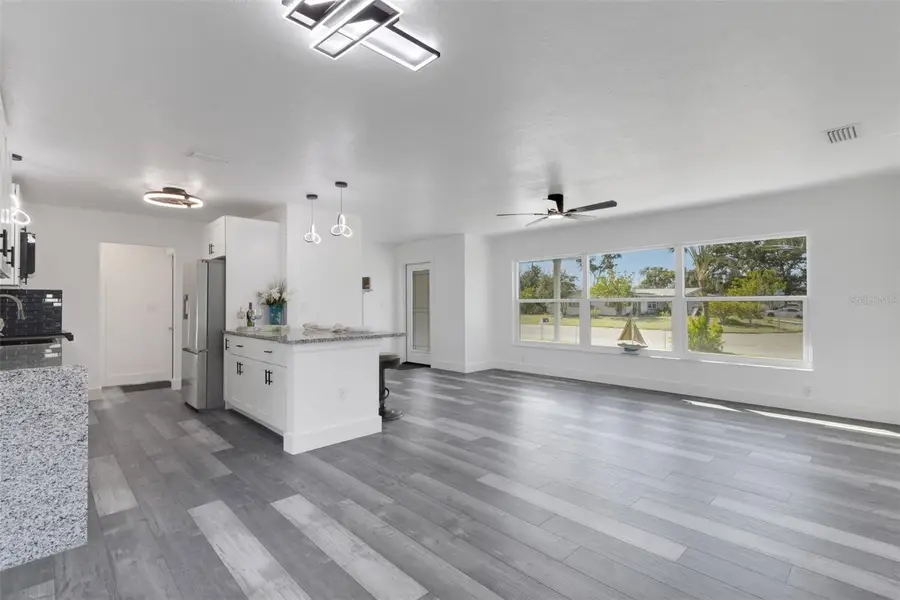 201 63rd Street W, Bradenton, FL 34209 - Image #3