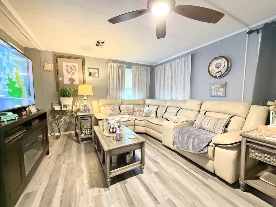 5050 Damsen Circle, New Port Richey, FL 34653 - Image #2