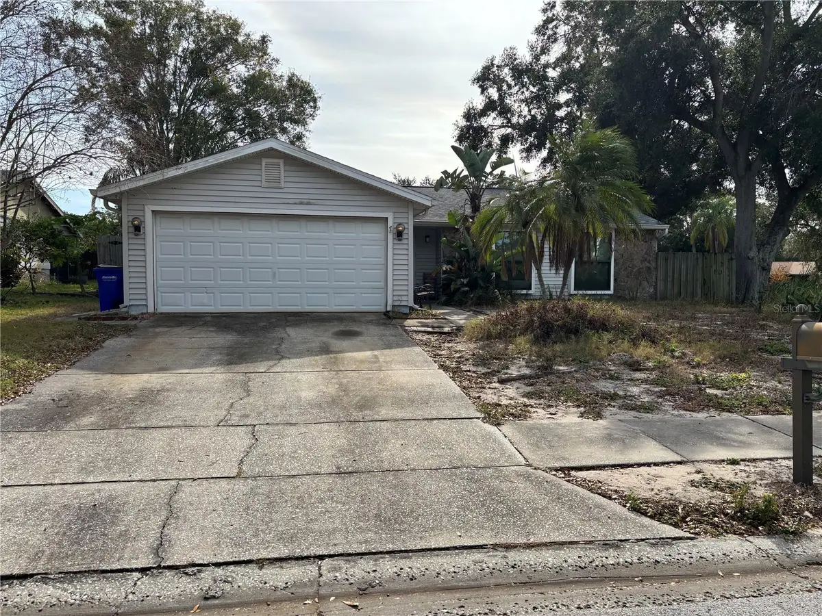 1023 Mineola Circle, Palm Harbor, FL 34683 - Image #1