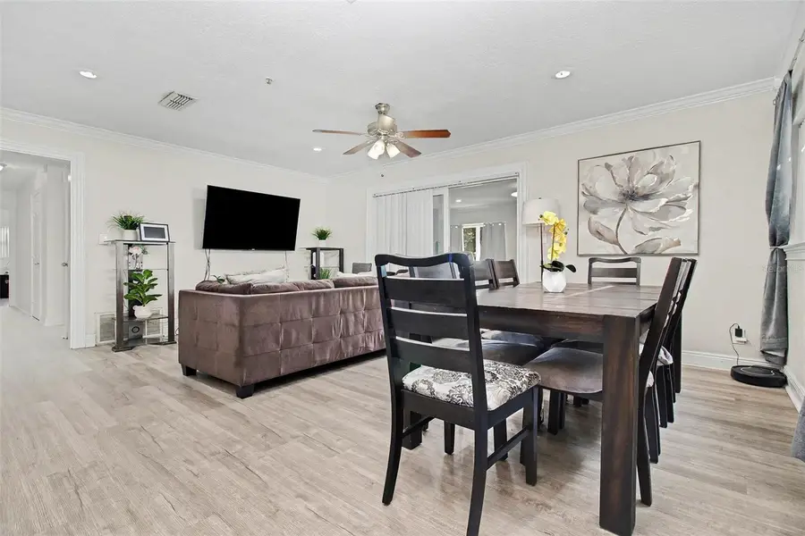 8465 Oak Bluff Drive, Orlando, FL 32827 - Image #3