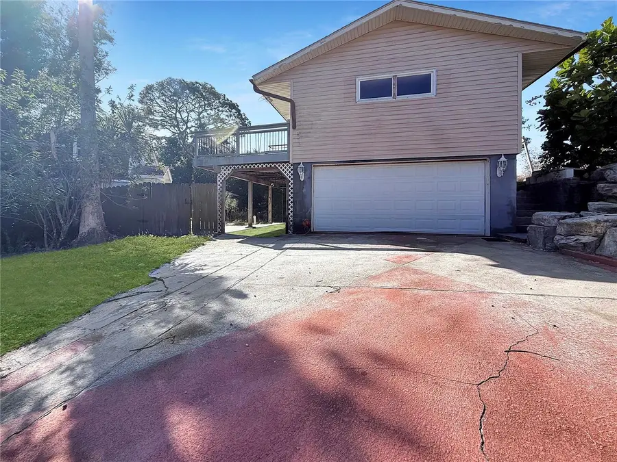 1631 Plaza Place, Tarpon Springs, FL 34689 - Image #2