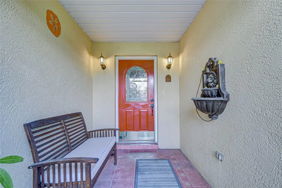 6911 Oakcrest Way, Zephyrhills, FL 33542 - Image #3