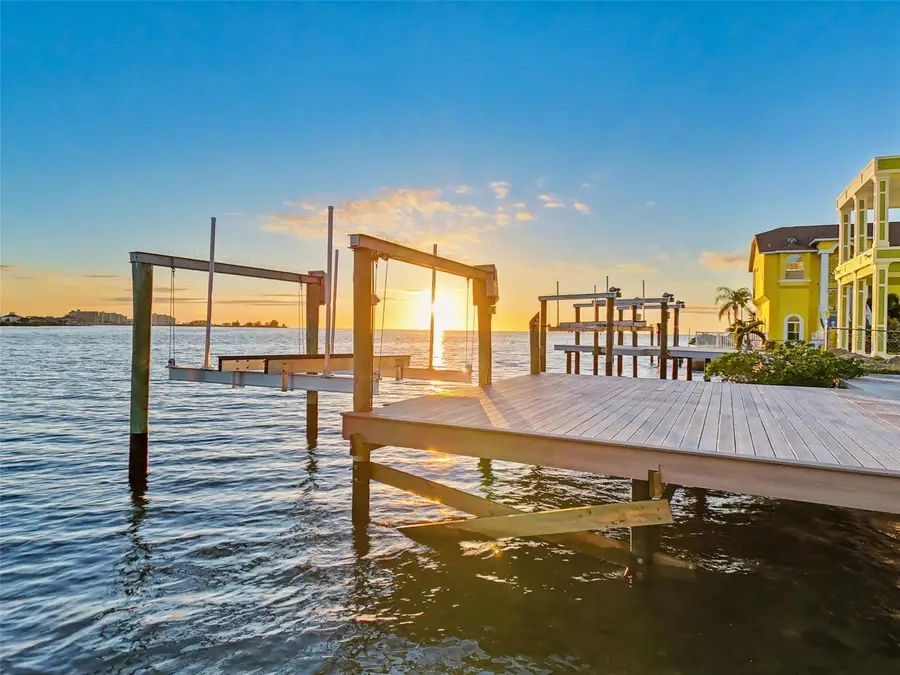 6522 Seaview Boulevard, Hudson, FL 34667 - Image #3