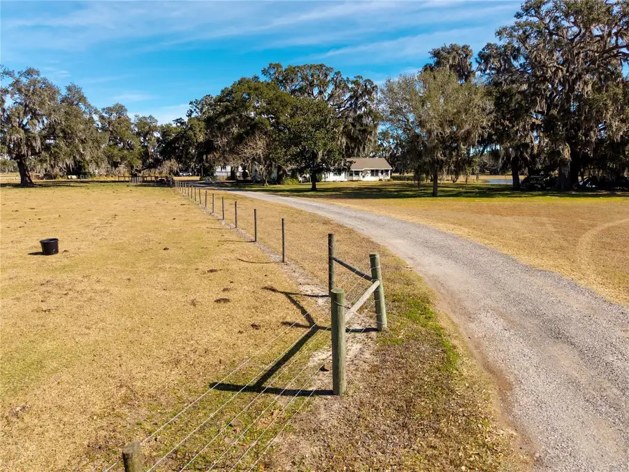 9504 Fort King Road, Dade City, FL 33525 - Image #3