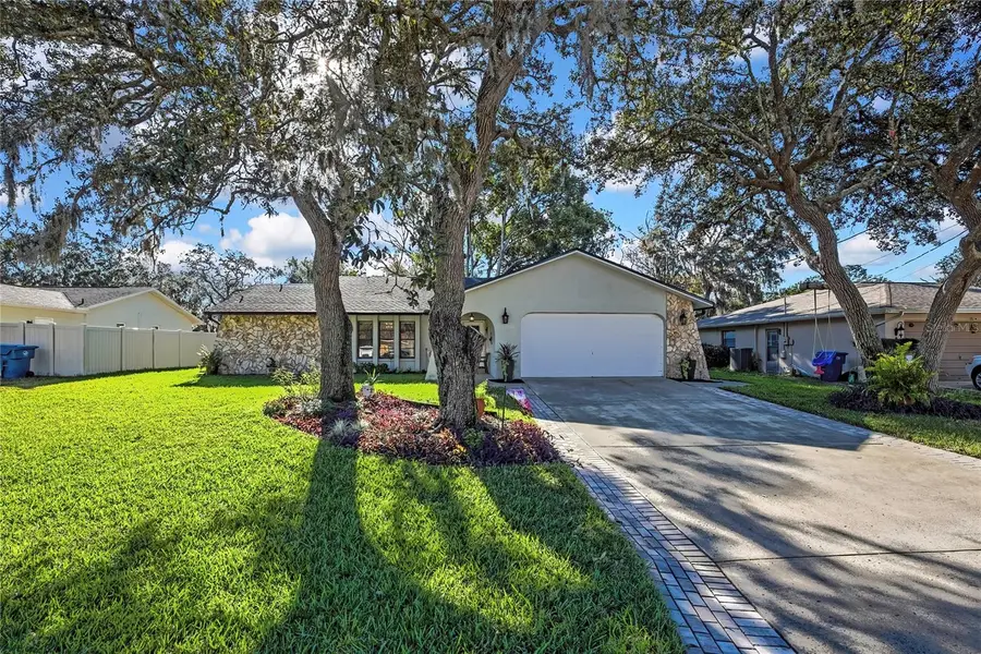 2274 Danforth Road, Spring Hill, FL 34608 - Image #2