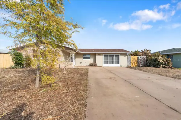 10124 Orchid Lake Road, PORT RICHEY, FL 34668