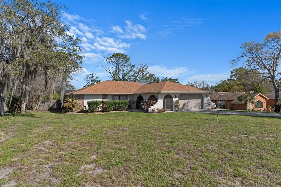 7851 Floral Drive, Weeki Wachee, FL 34607 - #2