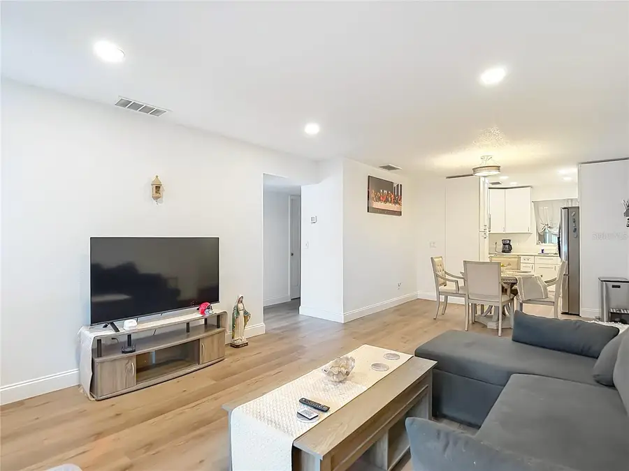 5110 Gateway Drive, Tampa, FL 33615 - #3