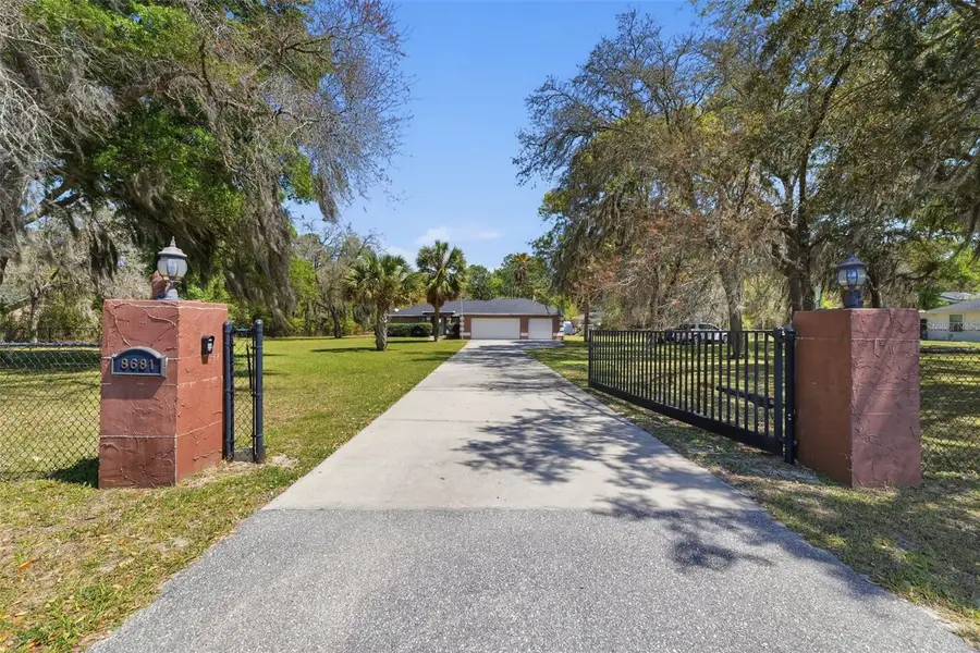 8681 SW 140th Avenue, Dunnellon, FL 34432 - #2