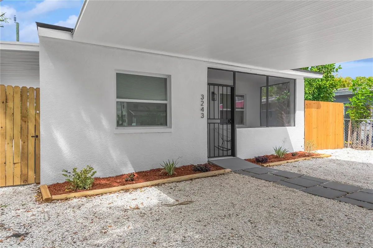 3243 6th Avenue S, Saint Petersburg, FL 33712 - #1