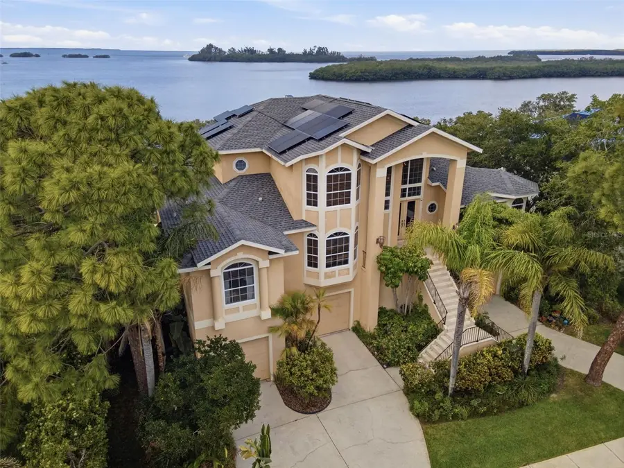 2017 Harbour Watch Circle, Tarpon Springs, FL 34689 - #2