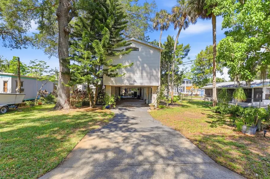 6169 Waverly Road, Weeki Wachee, FL 34607 - #2