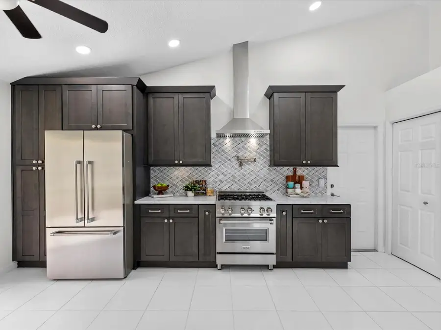 9631 Oakwood Hills Court, New Port Richey, FL 34655 - #3