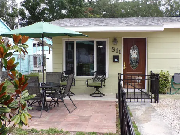 811 48th Avenue N, ST PETERSBURG, FL 33703