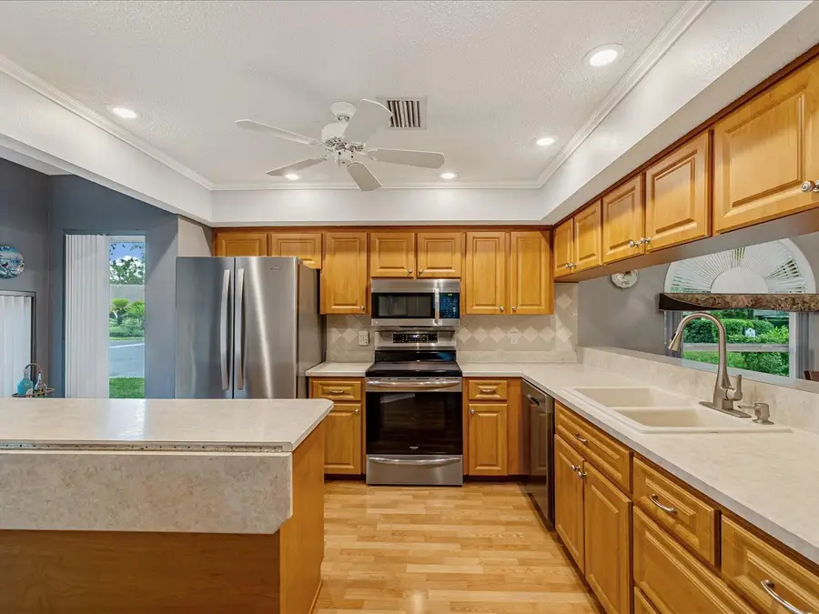 10836 Brookhaven Drive, New Port Richey, FL 34654 - #3