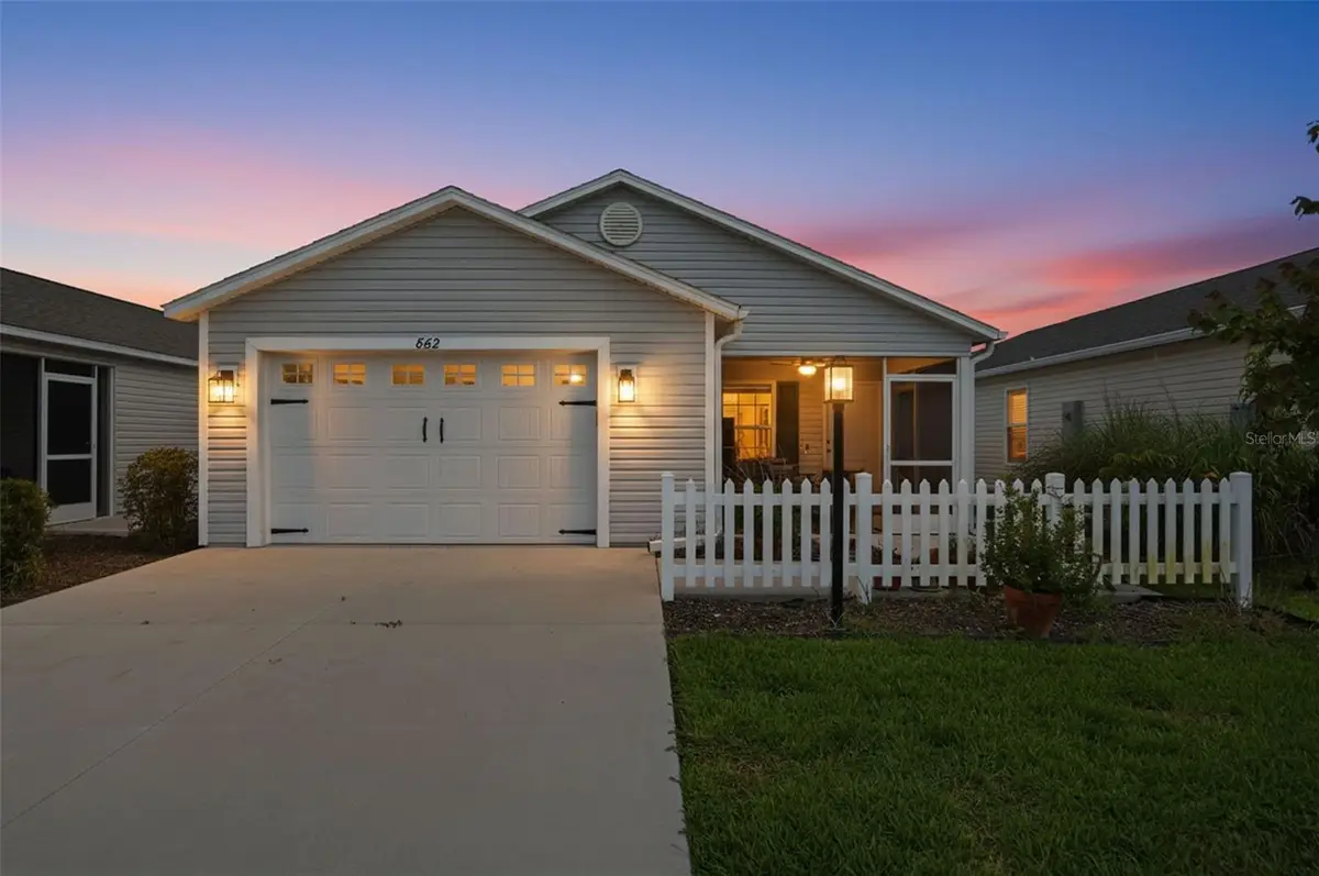 862 Spring Avenue, Leesburg, FL 34762 - #1