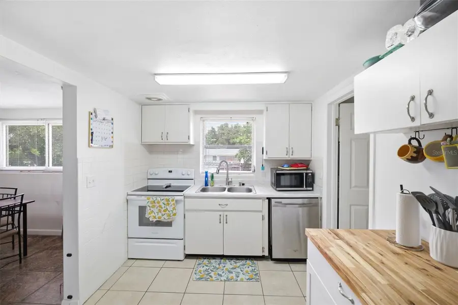 13 E Lemon Street, Beverly Hills, FL 34465 - #2