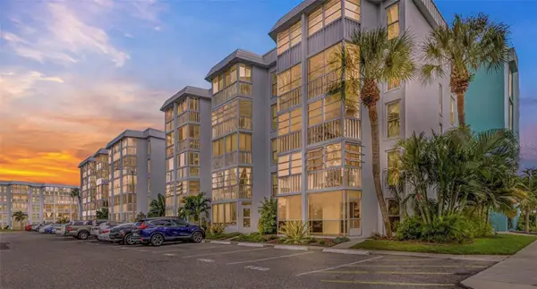 4908 38th Way S #303, ST PETERSBURG, FL 33711