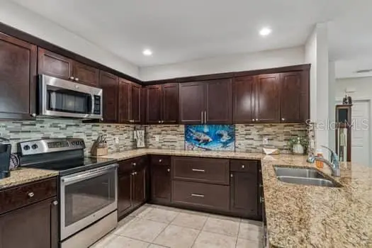 994 Celtic Circle, Tarpon Springs, FL 34689 - #3