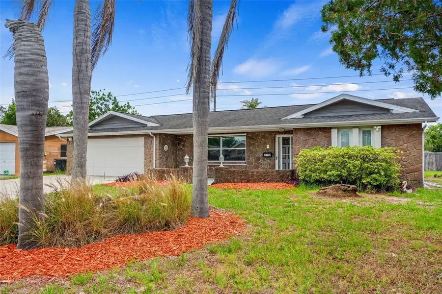 10730 Queens Road, Port Richey, FL 34668 - #2