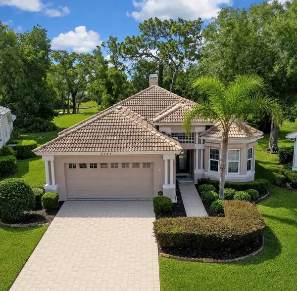 8480 Maybelle Drive, WEEKI WACHEE, FL 34613