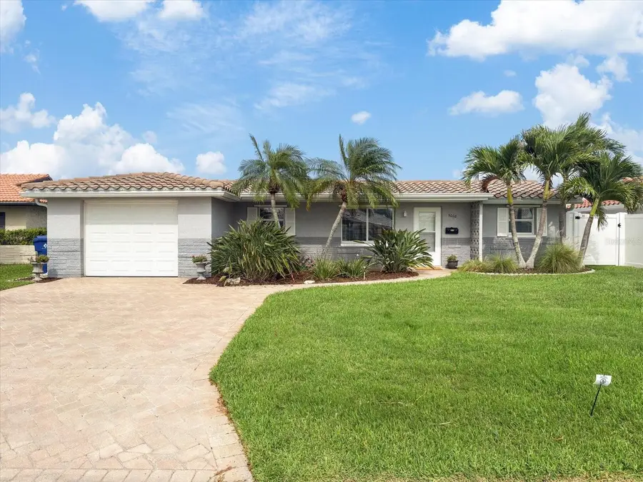 5008 Dory Drive, New Port Richey, FL 34652 - #2