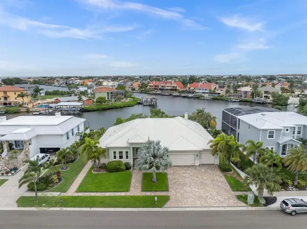 811 Birdie Way, APOLLO BEACH, FL 33572