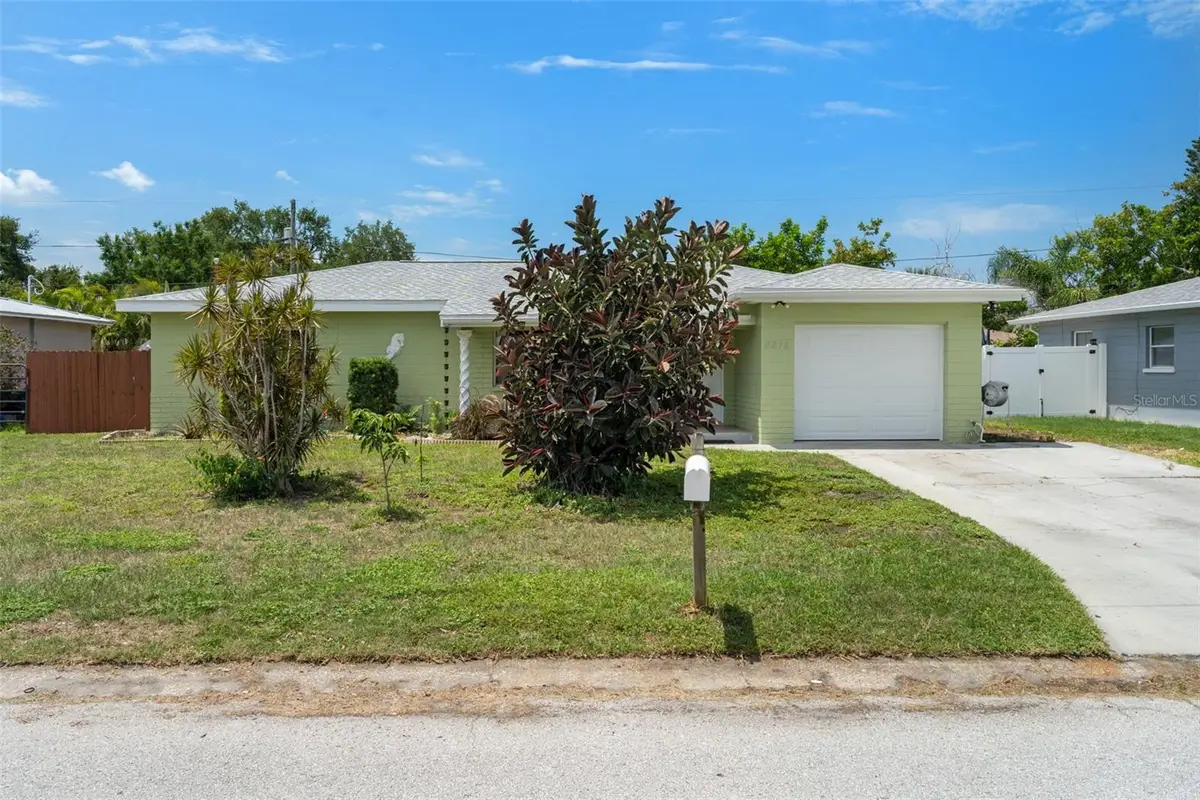 9812 51st Avenue N, Saint Petersburg, FL 33708 - #1