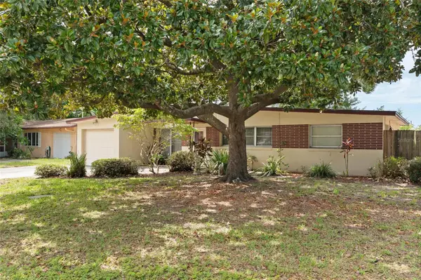 2221 Curtis Drive S, CLEARWATER, FL 33764
