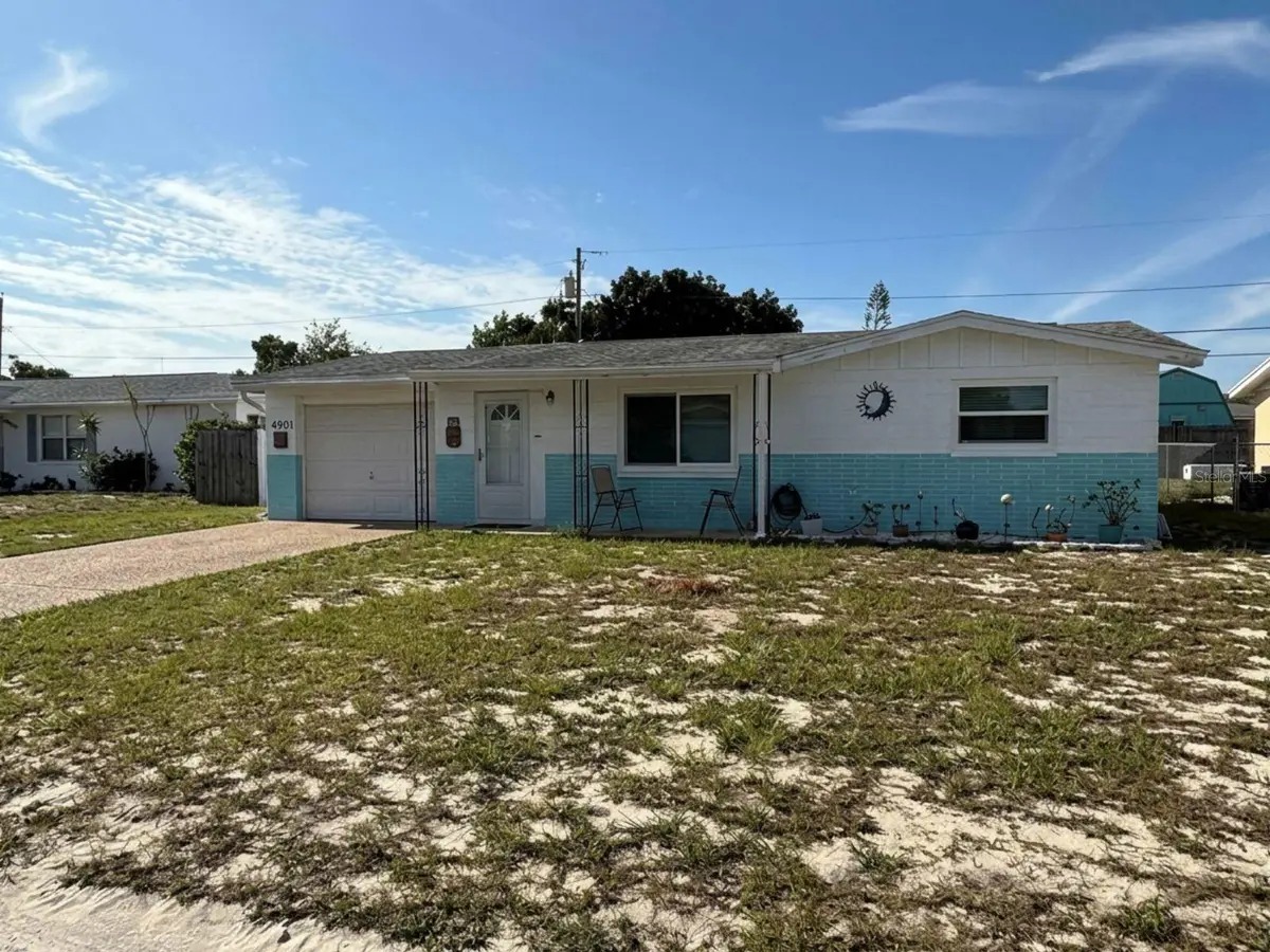 4901 Picture Avenue, Holiday, FL 34690 - #1