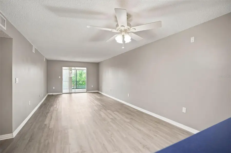 90 S Highland Avenue #1414, Tarpon Springs, FL 34689 - #3